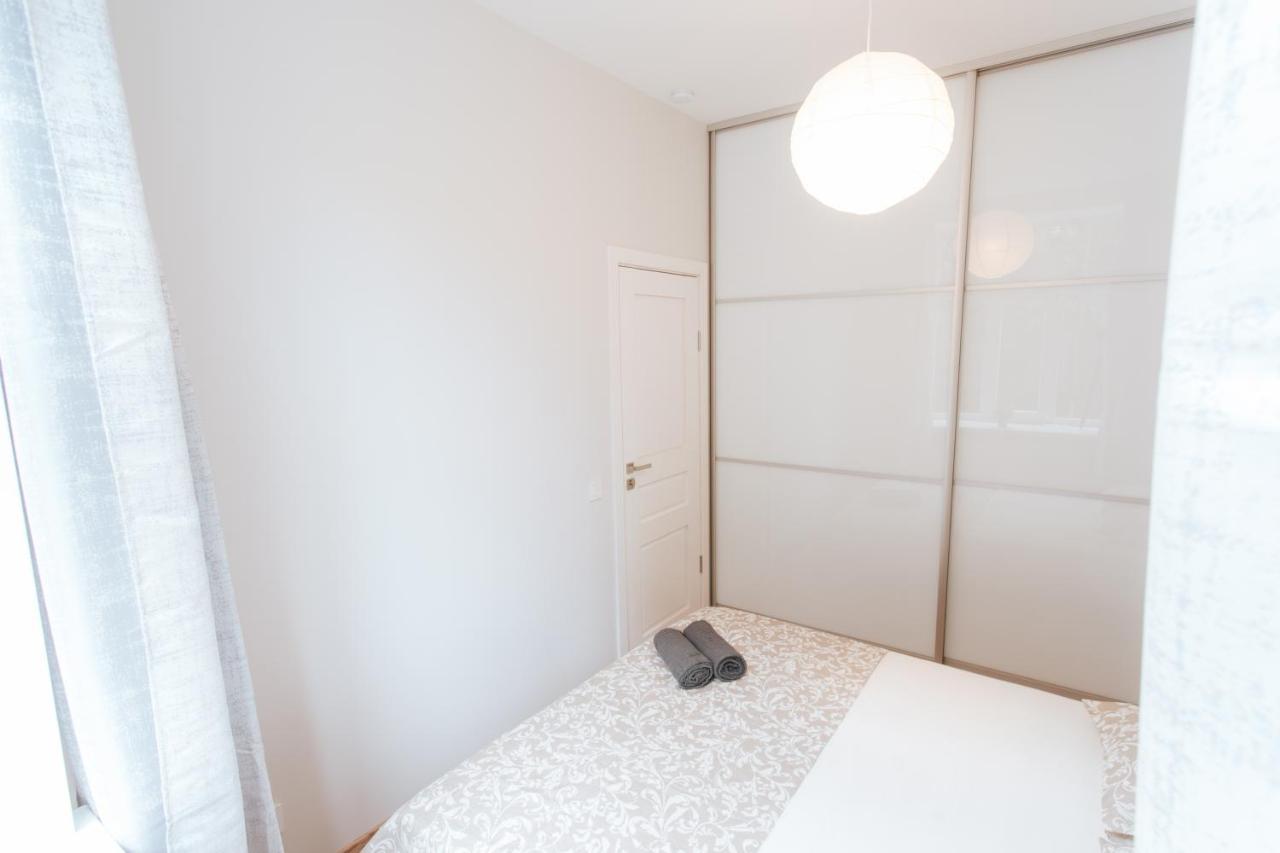 Central Comfort At Hanzas Residence, Stay Near Cafes, Bars, Museums & Esplanade Riga Eksteriør bilde