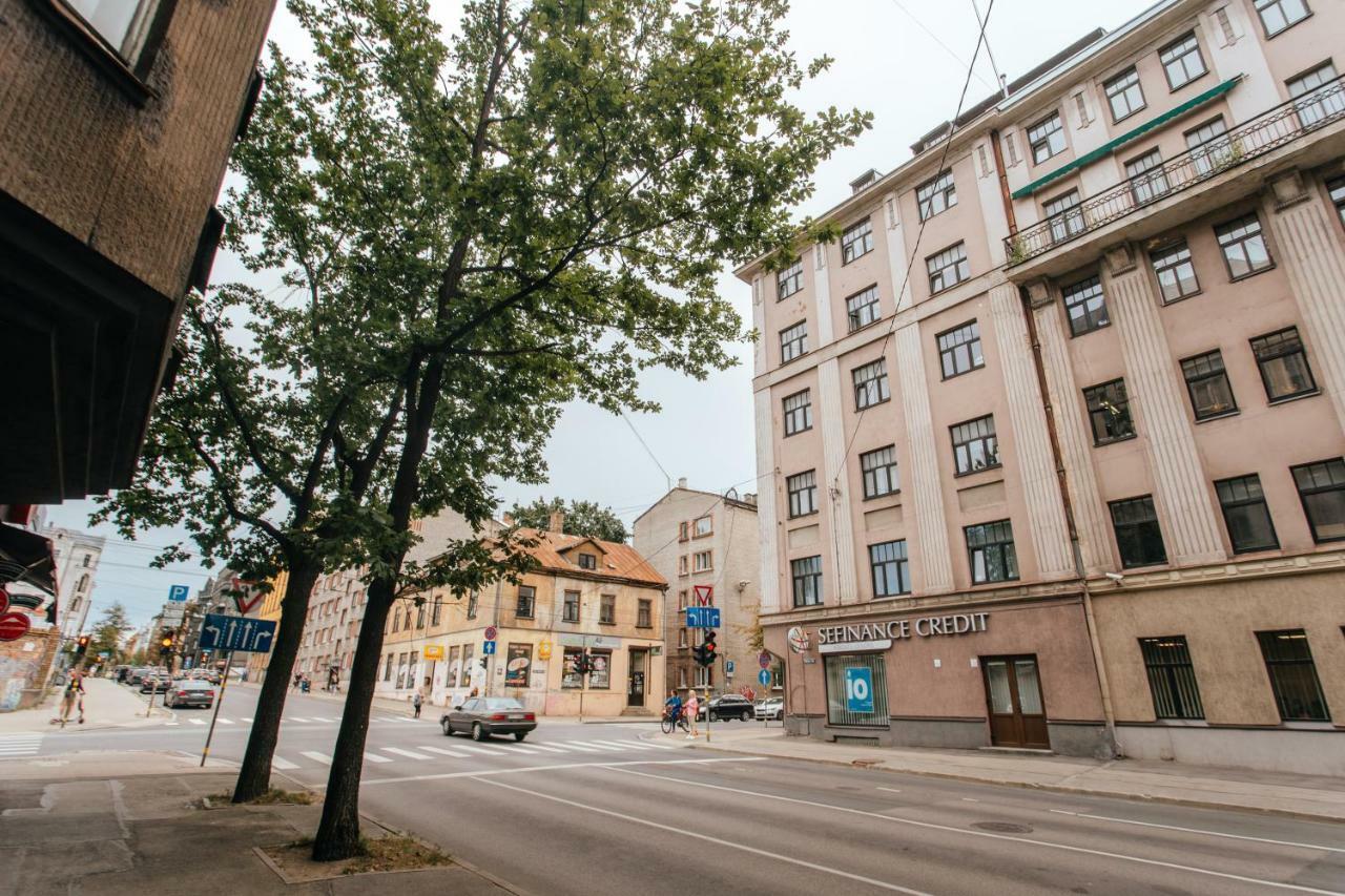 Central Comfort At Hanzas Residence, Stay Near Cafes, Bars, Museums & Esplanade Riga Eksteriør bilde