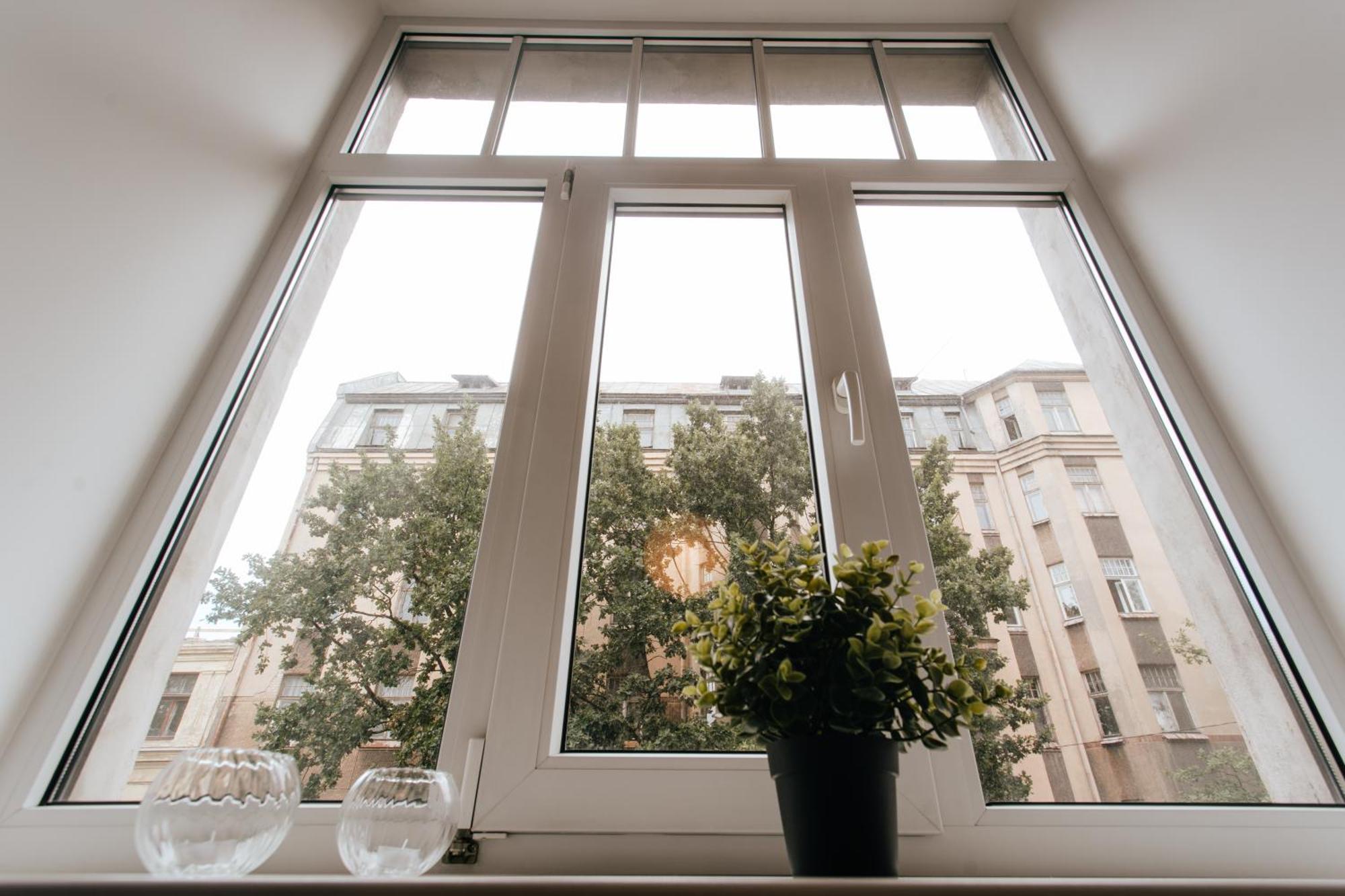 Central Comfort At Hanzas Residence, Stay Near Cafes, Bars, Museums & Esplanade Riga Eksteriør bilde